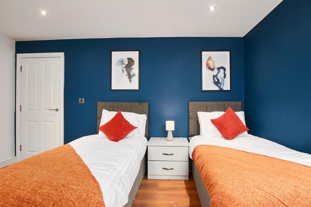 Stunning City Centre 3 Bed, 3 Bath - Sleeps 8! Apartment Leeds  Exterior photo