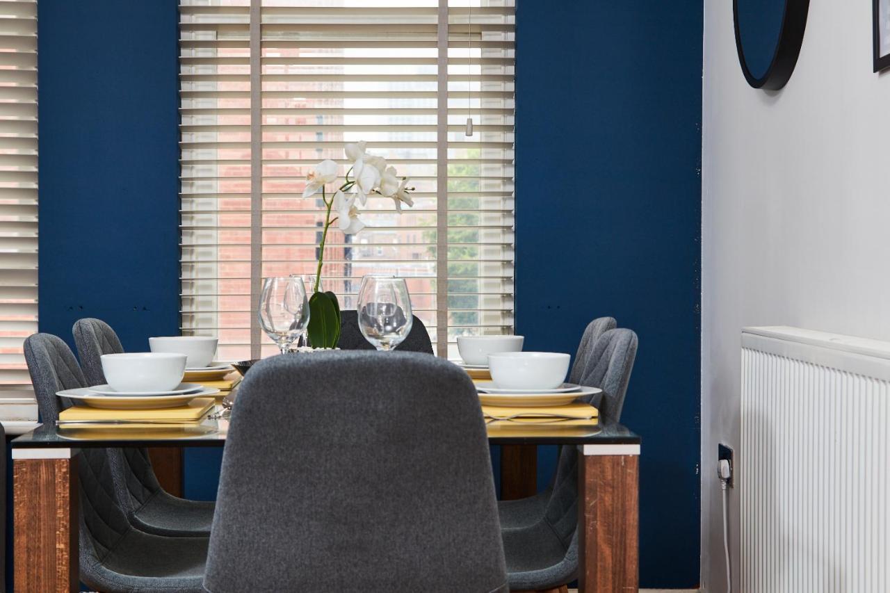 Stunning City Centre 3 Bed, 3 Bath - Sleeps 8! Apartment Leeds  Exterior photo